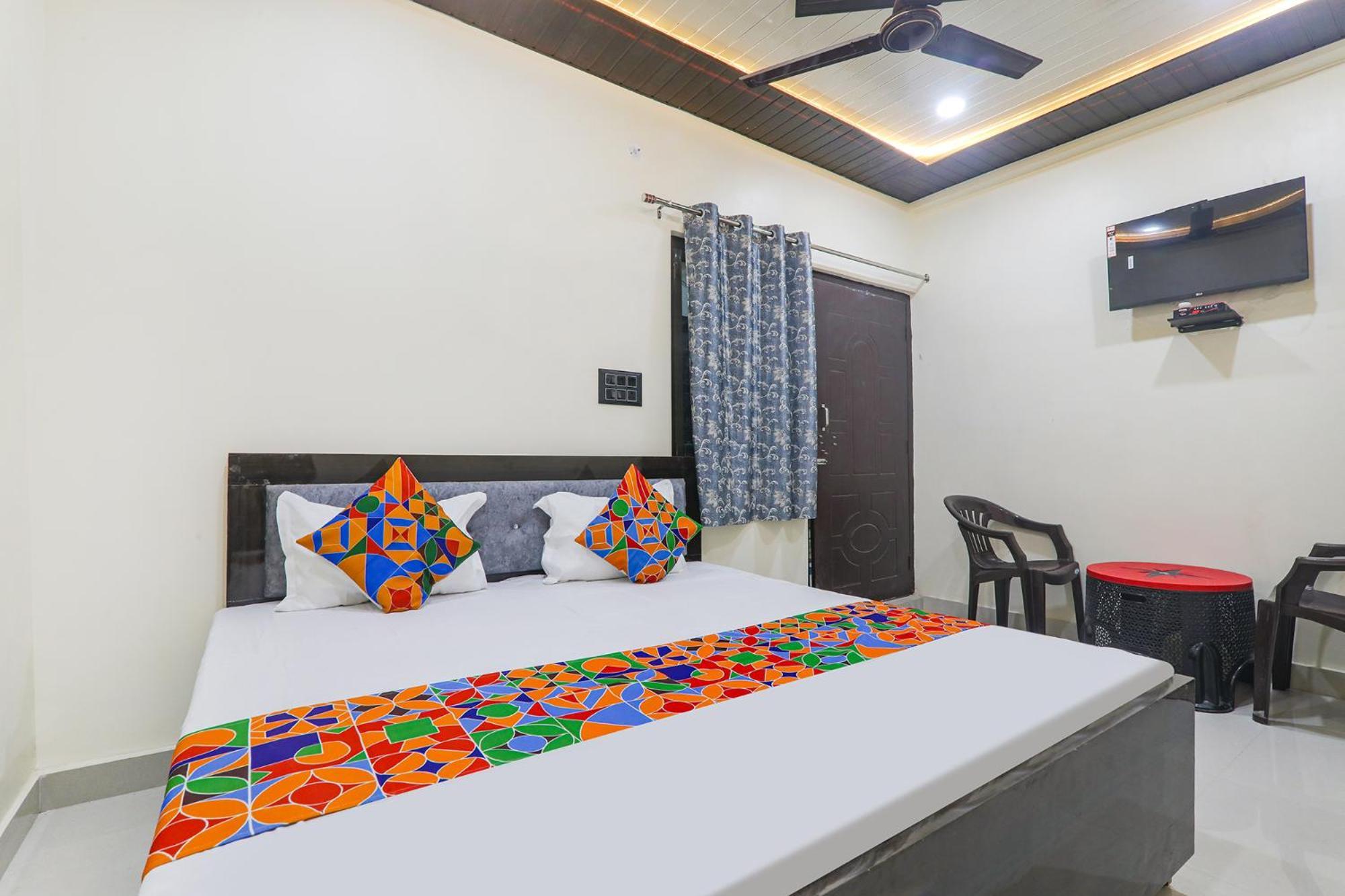 Fabexpress Awadh Inn - 400M From Shri Ram Janam Bhumi Ayodhya Buitenkant foto